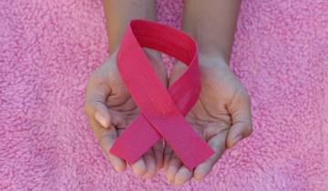 Oncologia in parole: la buona comunicazione tra medico e paziente con tumore senologico