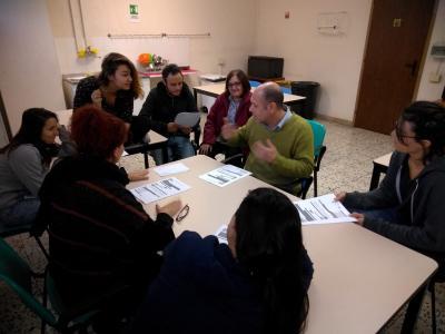 6 personaggi in cerca e un dottore